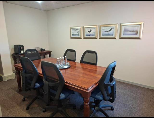 BUSINESS PROPERTY TO RENT IN MONUMENT PARK